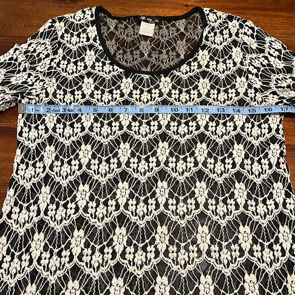 Lily by Firmiana Whimsigoth Sheer Tunic Top Size Large - Picture 6 of 9